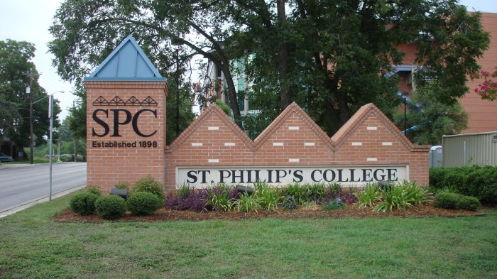 File:St. Philip's College.jpg - Wikimedia Commons